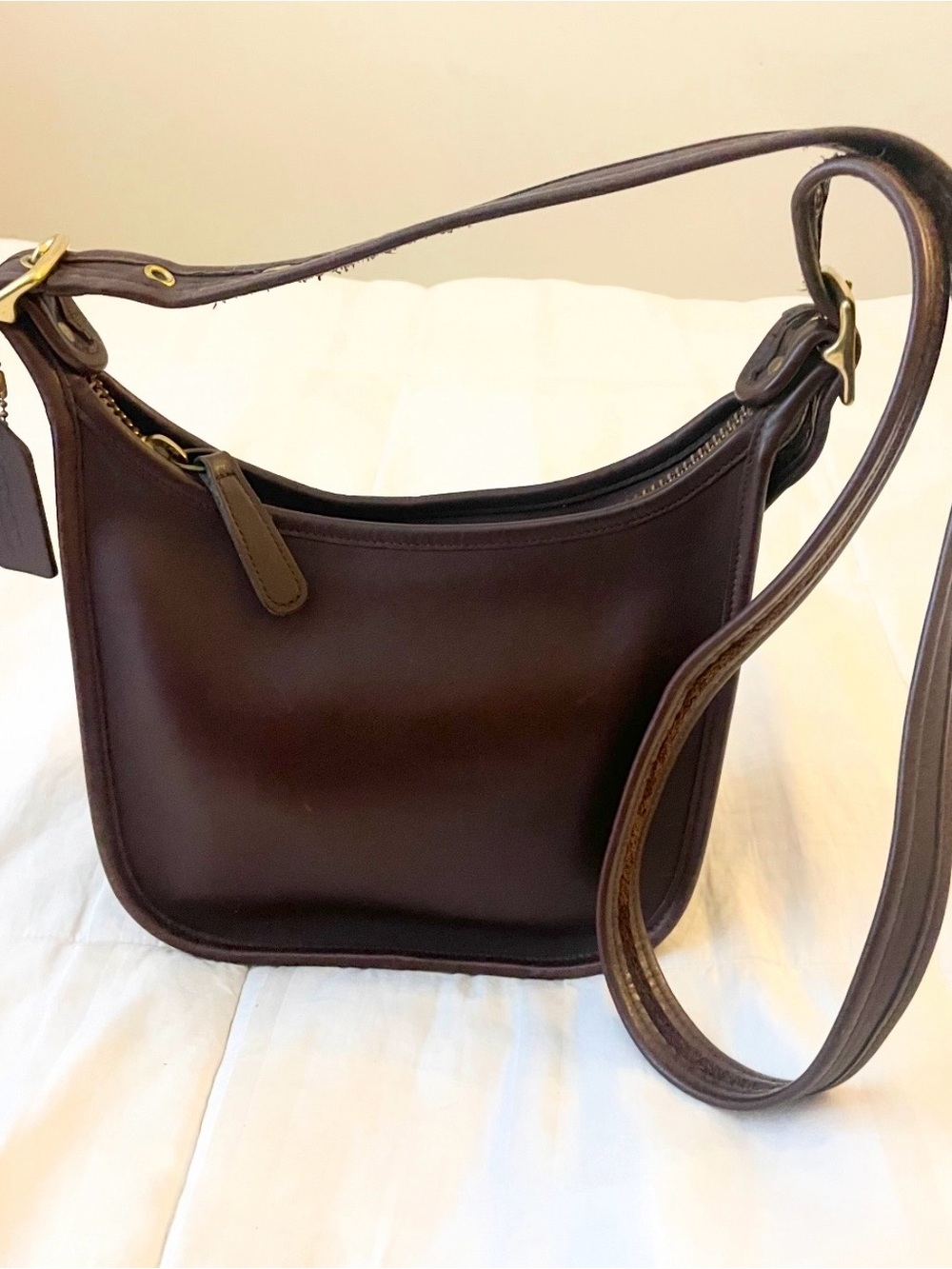 Classic Brown Leather Shoulder Bag